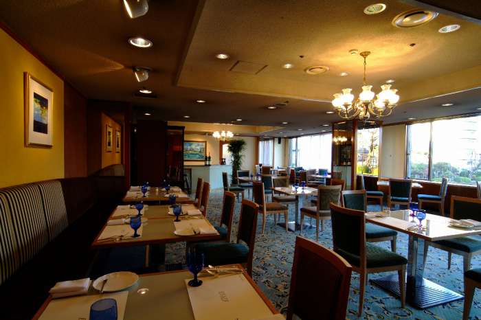 佐賀×愛人待ち合わせスポット②：レストラン・ロータス